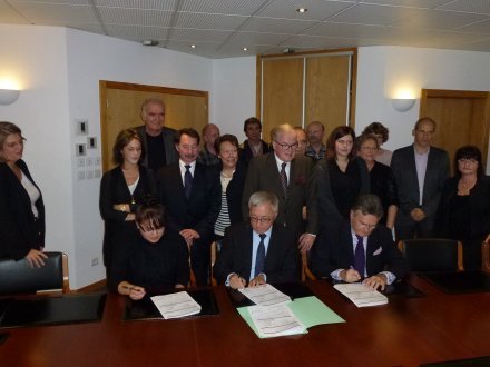 Signature contrat d'avenir